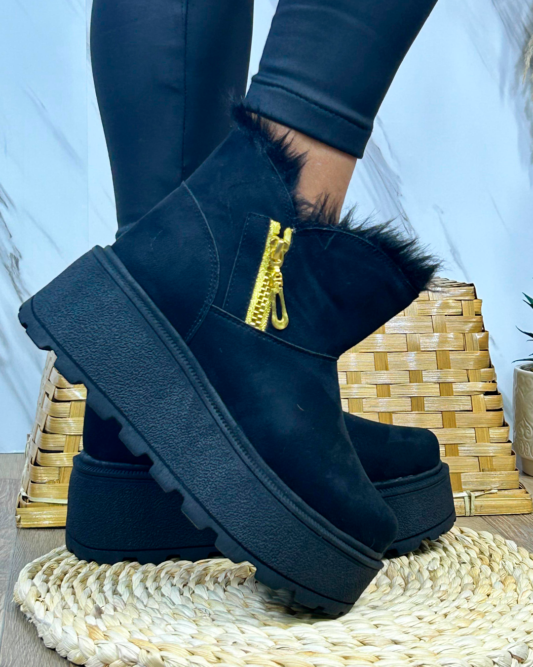 LIZARA NEGRO SUEDE*