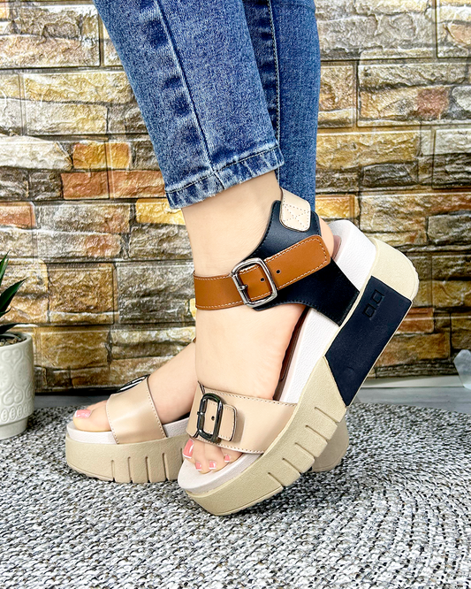 BRUNELA BEIGE CARAMELO*