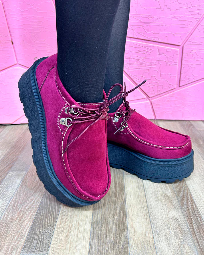 GAROTA VINO SUEDE 3.0*A*