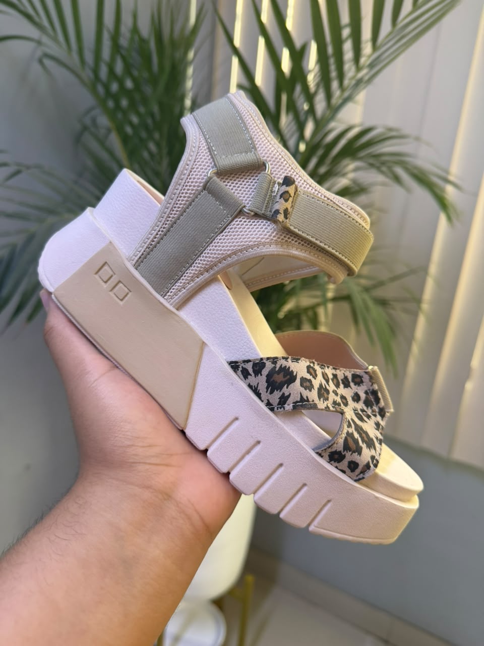 CRU BEIGE PRINT 2.0*A*