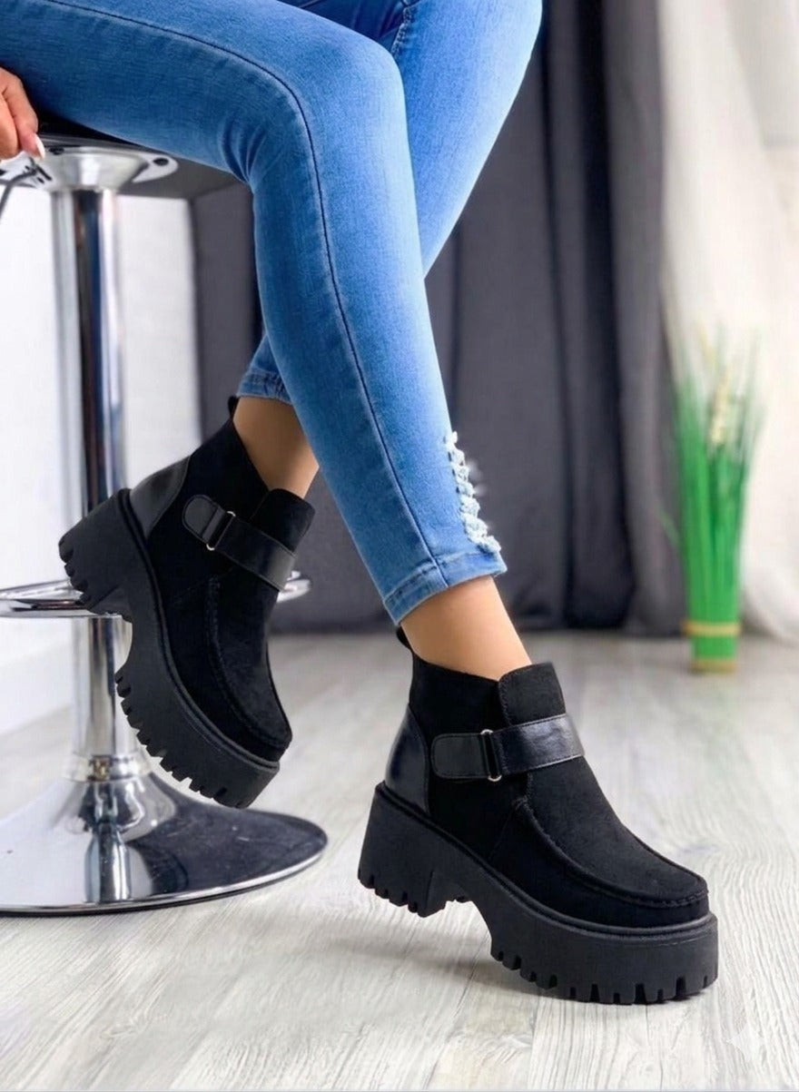 DAKOTA BOTIN NEGRO/ TACO 7*