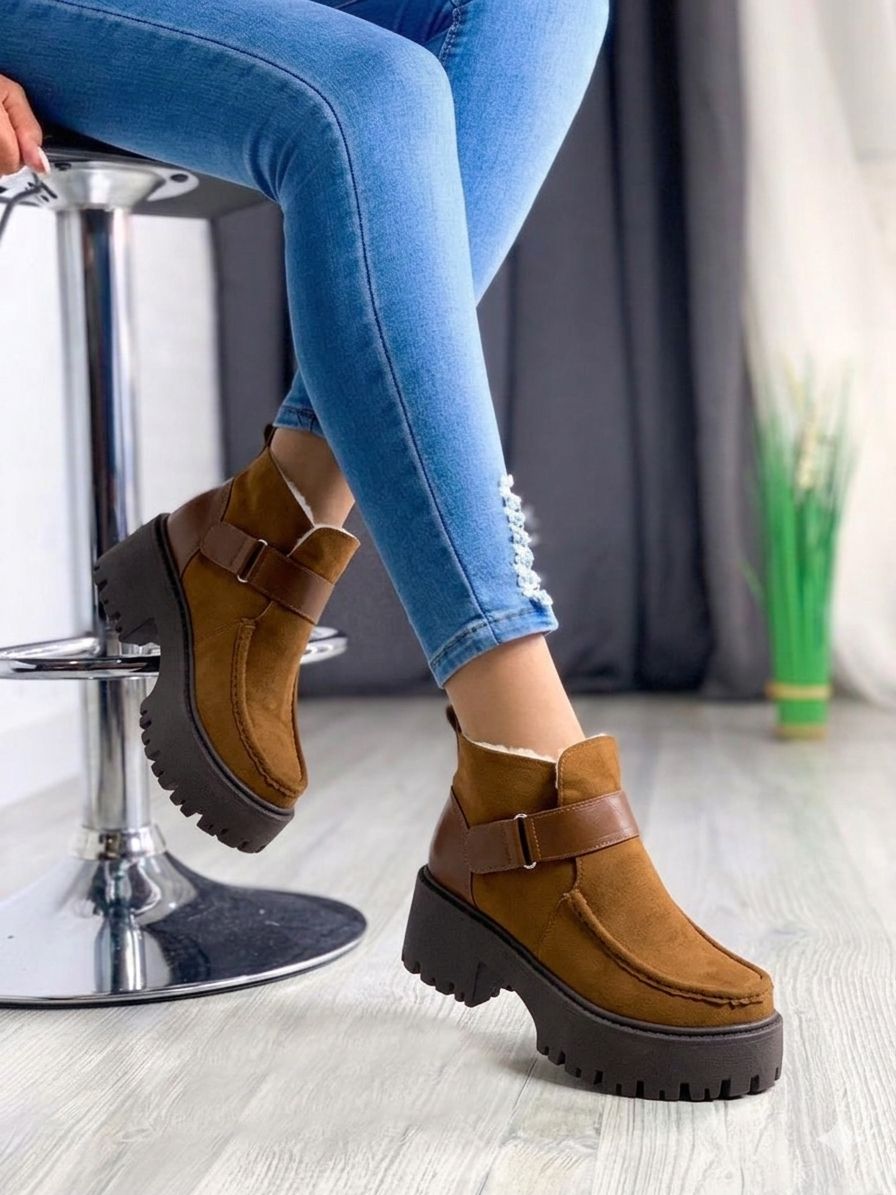 DAKOTA BOTIN CAMELL/ TACO 7*