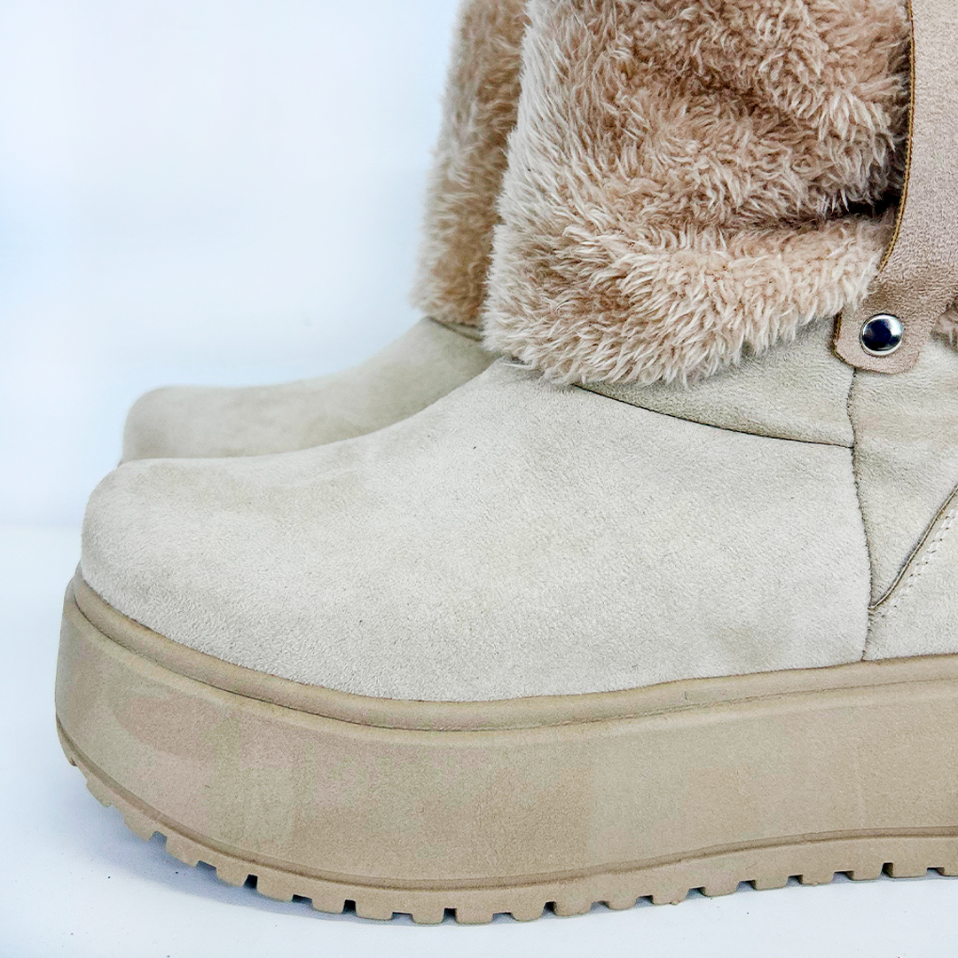 AMBAR BEIGE SUEDE CORTO*