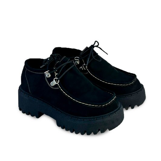 GAROTA NEGRO SUEDE!