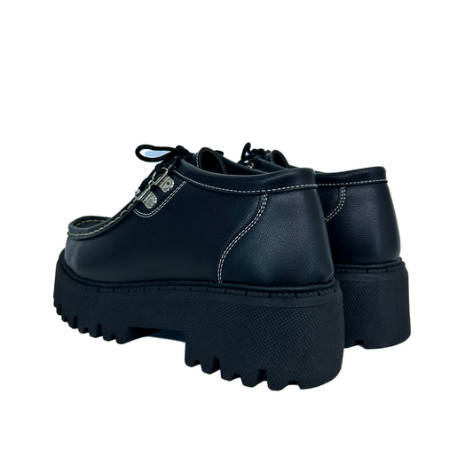 GAROTA NEGRO CUERO!