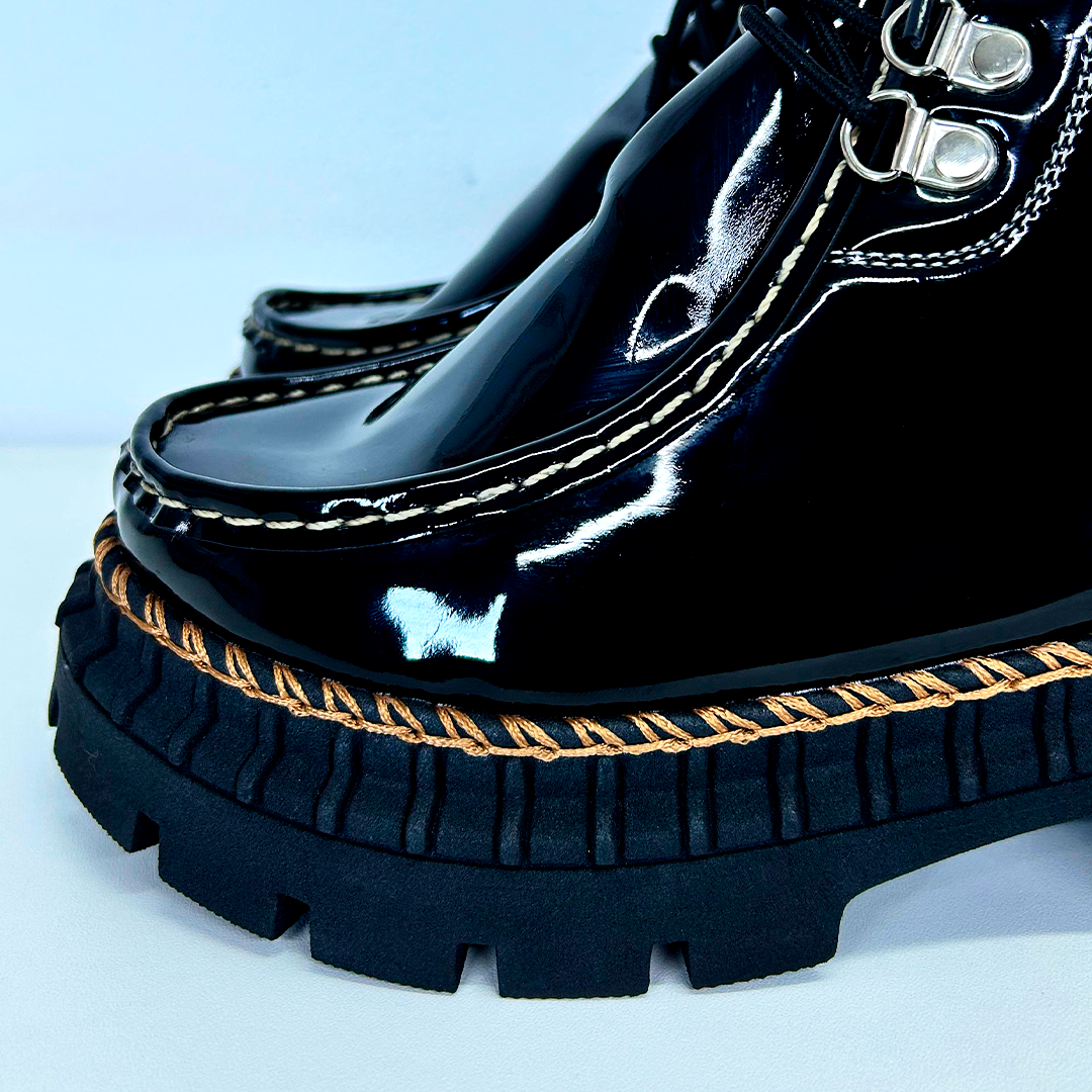 GAROTA BOTIN 2.0 NEGRO CHAROL!