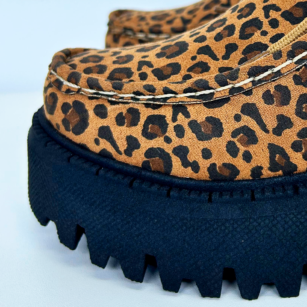 GAROTA ANIMAL PRINT CAMELL*