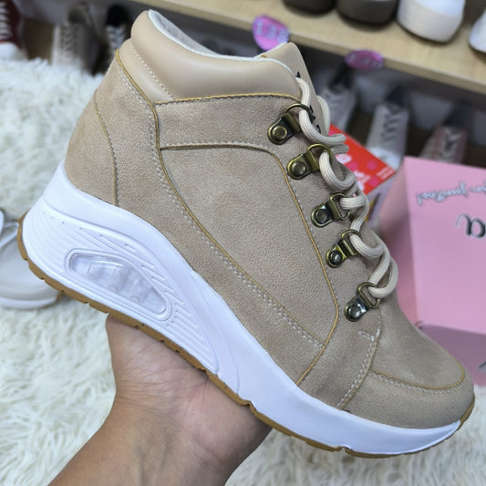 ARELY BEIGE SUEDE-