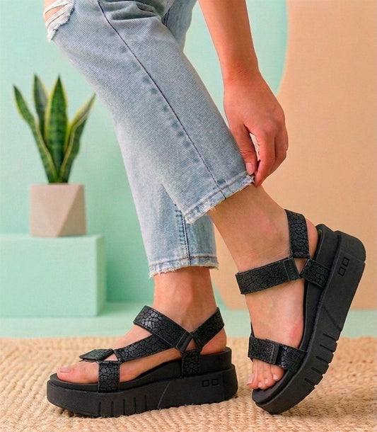 GALIA SANDALIA NEGRO BRILLO*