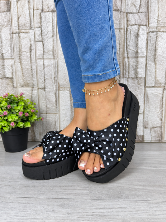 CAMI SANDALIA NEGRO POLKA*
